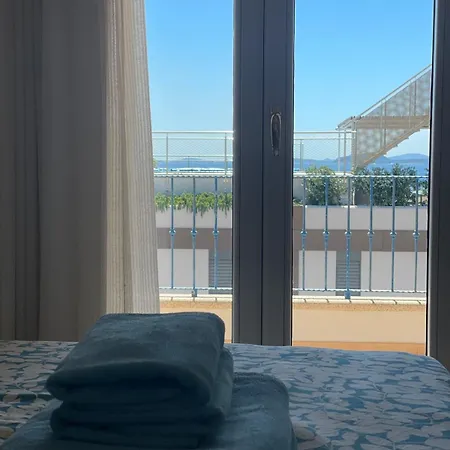 Seaside Terrace By Domusaway